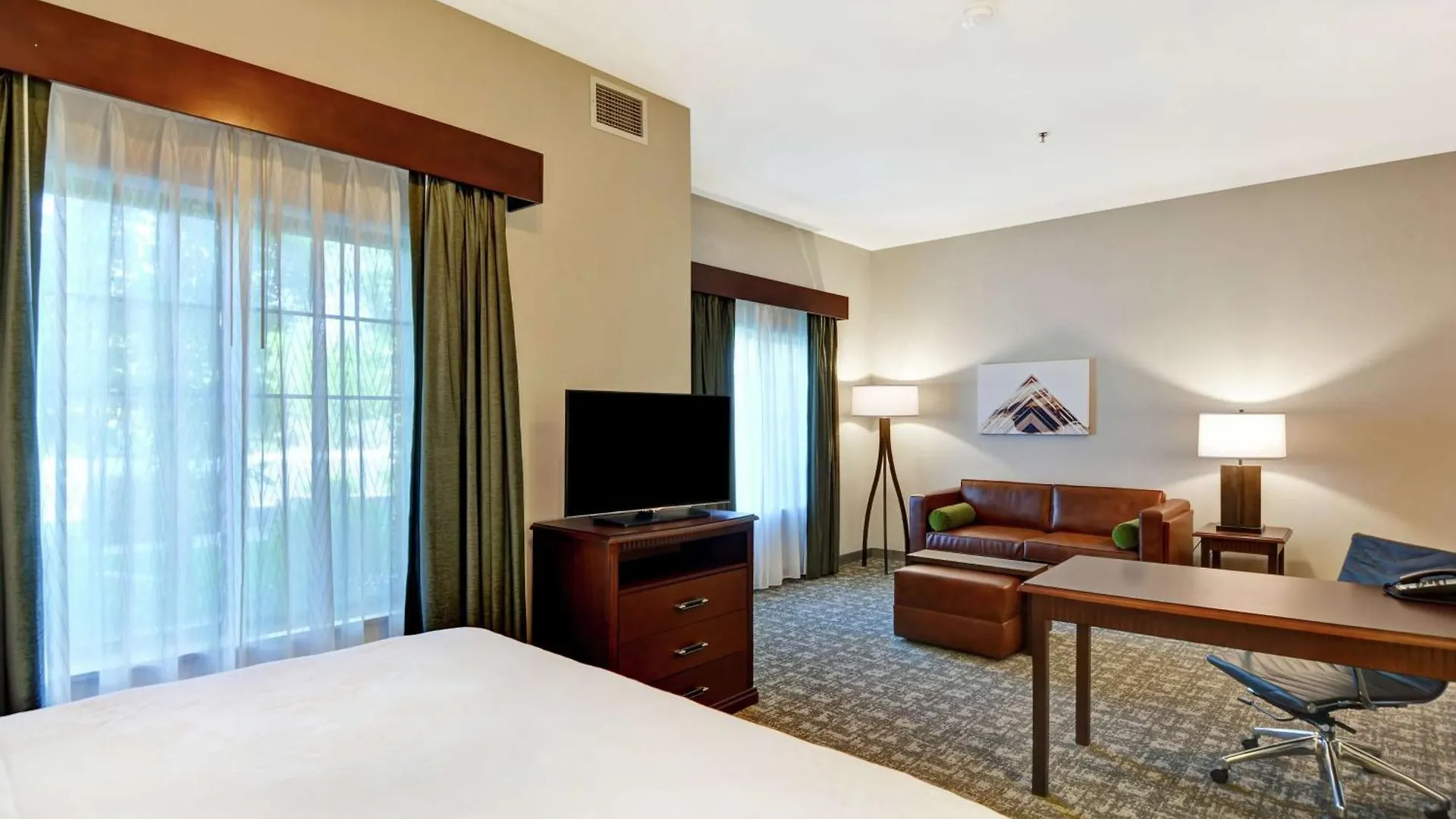 Homewood Suites By Hilton Reno 3*,